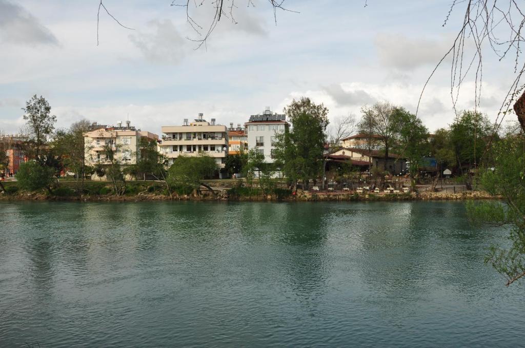 River Hotel Манавгат Екстериор снимка